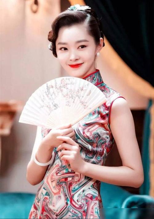 旗袍美探,时尚侦探的华丽冒险