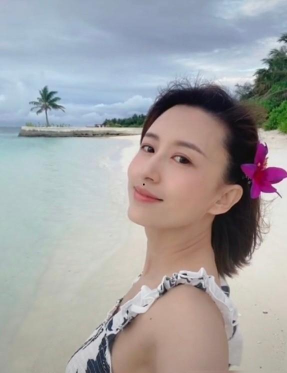 火辣师妹,青春活力，燃情校园